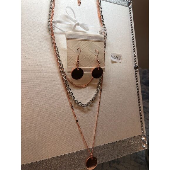 Matching Necklace and Earrings - Picture 6 of 16